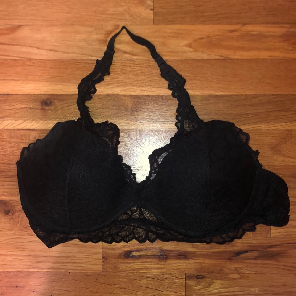 VICTORIA SECRET’S PINK- Lace Halter Bralette